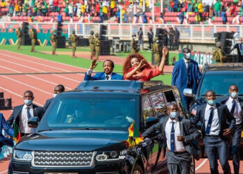 CAMEROUN : Pays Dirigé Par Des Nonagénaires Grabataires Sous l’Emprise des Wakas et Wolowoss ???*